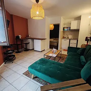 appartement-rangeuil.midi-pyreneeshotels.com/